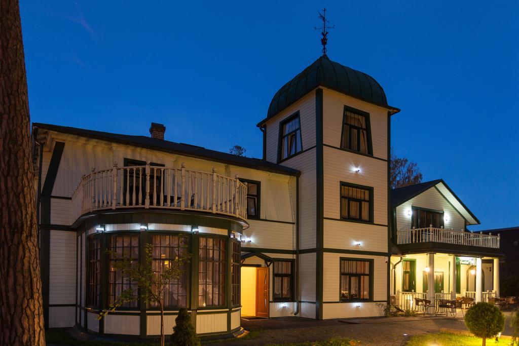 Sunset Hotel Jūrkalne エクステリア 写真